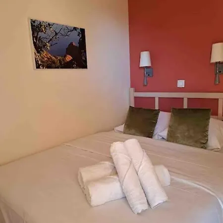 Village Pierre Et Cap Esterel, Vue Et Esterel, Classe 3 Etoiles Сен-Рафаэль